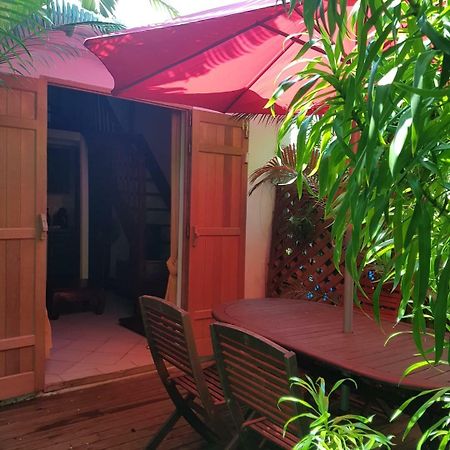 T3 Duplex Meuble Lagon Reunion لا سالين لو باين المظهر الخارجي الصورة